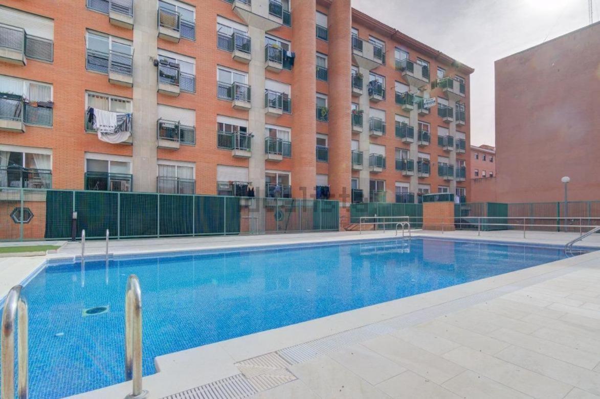 Puerta De Atocha - Acogedor Estudio Para 4 Con Piscina, Madrid